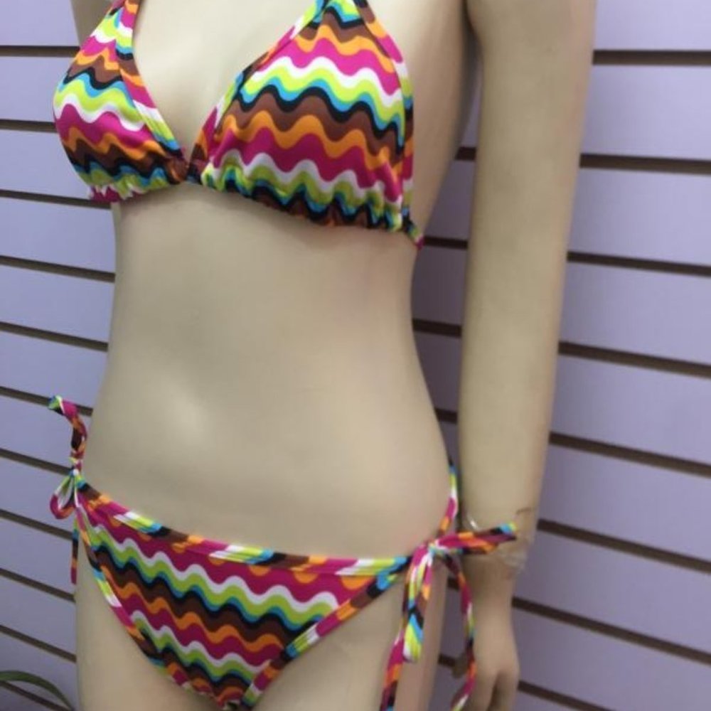 Groovy Waves Fashion Bikini Set